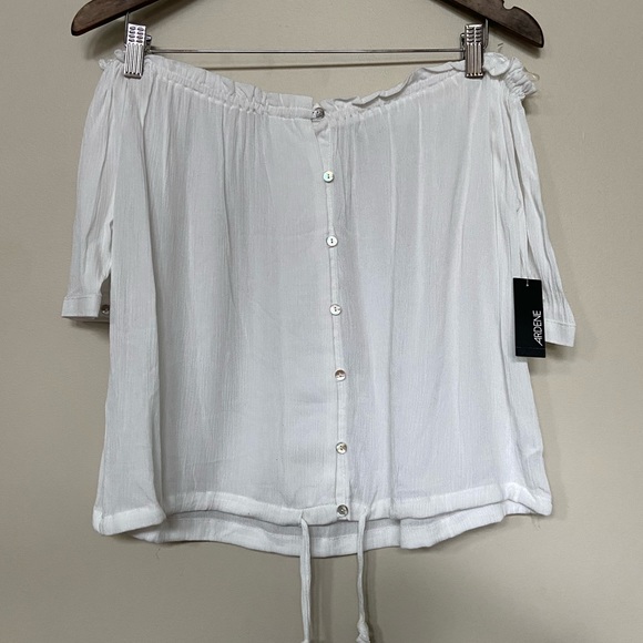 Ardene Tops - 🔸 Ardene 🔸 white off the shoulder top